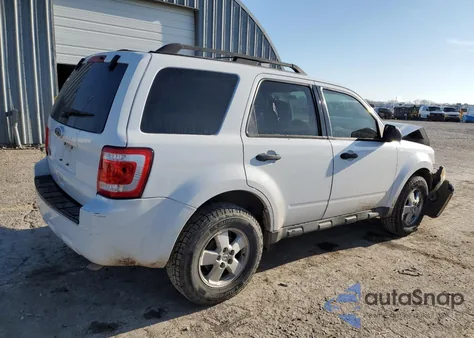 2011 Ford Escape Xlt из США, поврежденный, VIN 1FMCU0D71BKB93027